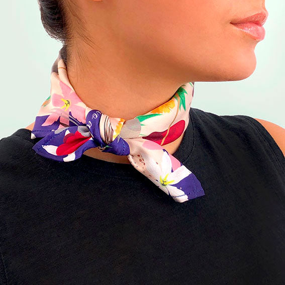 Chili Hummingbird Scarf 60