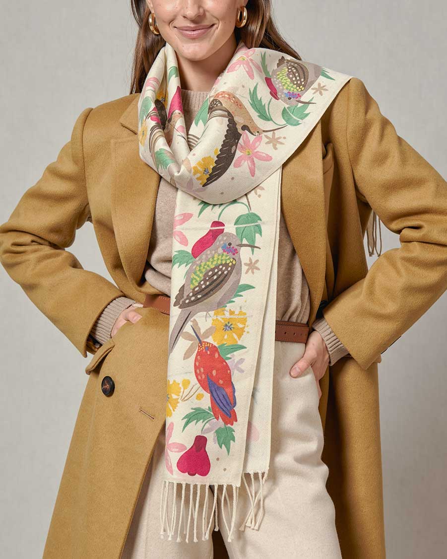 Scarf with Alpaca Picaflores from Chile