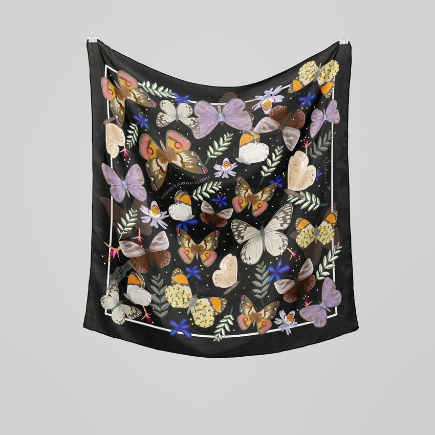 Pañuelo de Seda Sueño de Mariposas · 65 cm