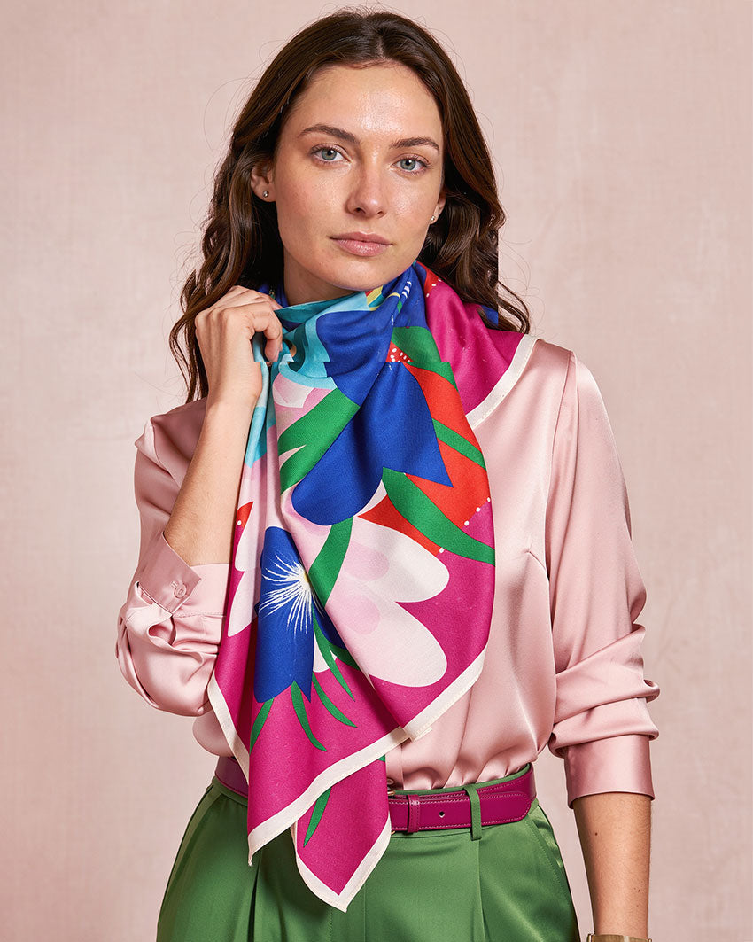 Pañuelo de Lana y Seda Flora Chilena Pink · 90 cm