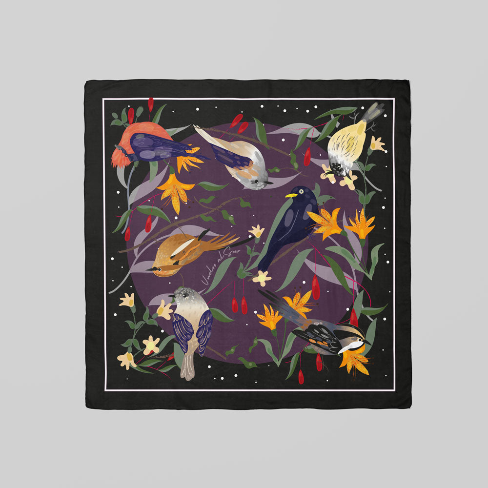 Pañuelo Pequeñas Aves al Atardecer 45 Negro