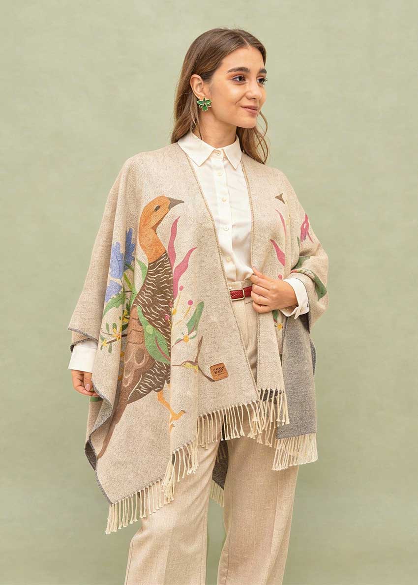 Ruana con Alpaca Caiquenes del Sur